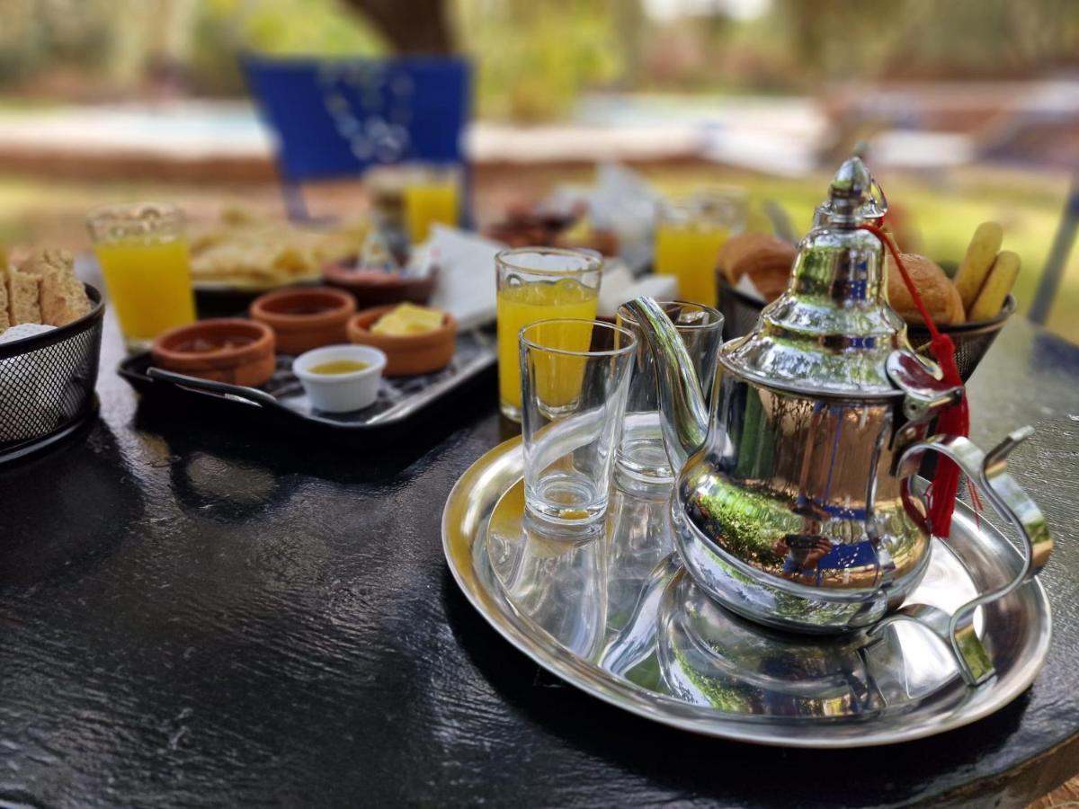 Le Domaine De Carole Marrakech Bed and Breakfast Douar Akkara Buitenkant foto